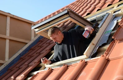 Pose de fenêtres de toit Velux à Essises